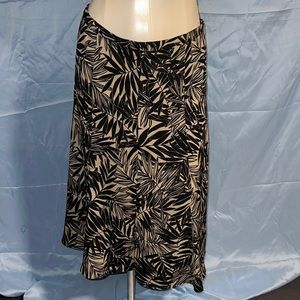 Jaclyn Smith fitted skirt